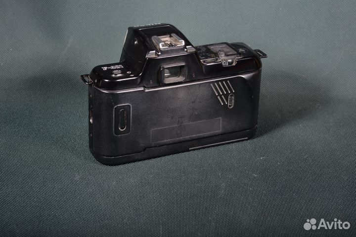 Nikon F-401