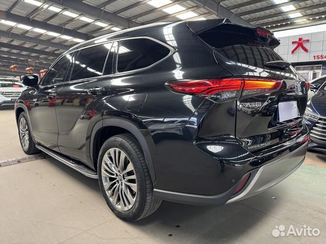 Toyota Highlander 2.5 AT, 2022, 75 000 км
