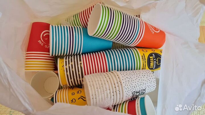 Бумажные стаканчики