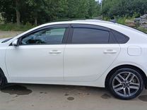 Kia Cerato 2.0 AT, 2021, 44 020 км, с пробегом, цена 2 250 000 руб.