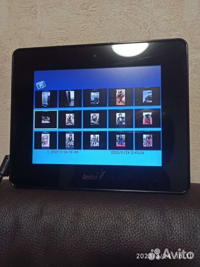 Цифровая фоторамка Genius
