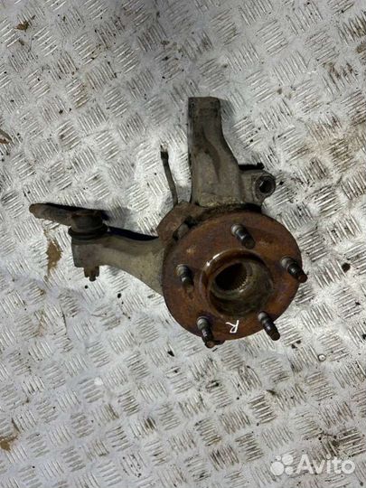 Ступица передняя правая Chevrolet Equinox 1 2005