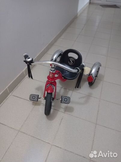 Детский велосипед Schwinn Roadster Trike Red