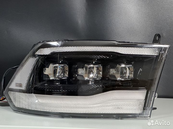 Светодиодные LED фары для Dodge Ram 1500 2008-2018