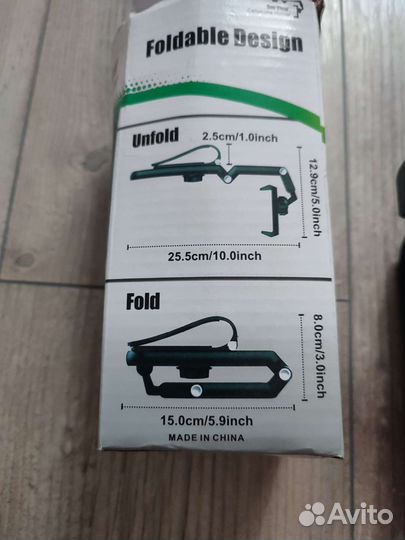 Держатель для телефона в машину