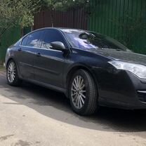 Renault Laguna 2.0 AT, 2008, 270 000 км, с пробегом, цена 690 000 руб.