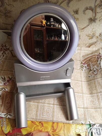 Зеркало с подсветкой настольное