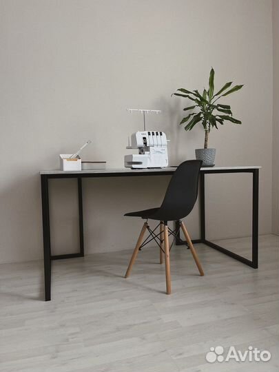 Компьютерный стол / рабочий стол