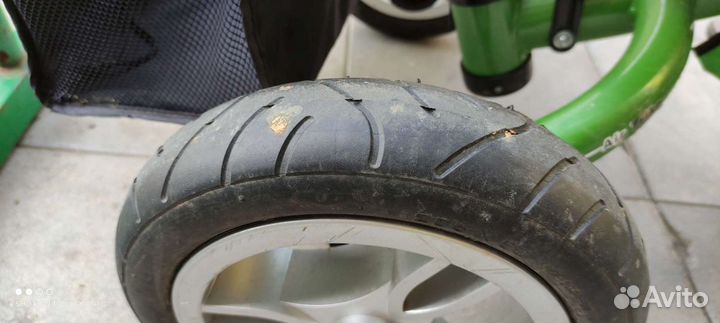 Трехколесный велосипед