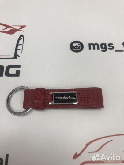 Брелок Mercedes Benz кожаный красный