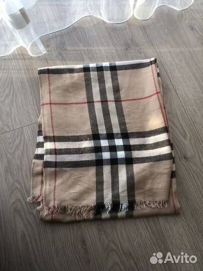 Палантин burberry