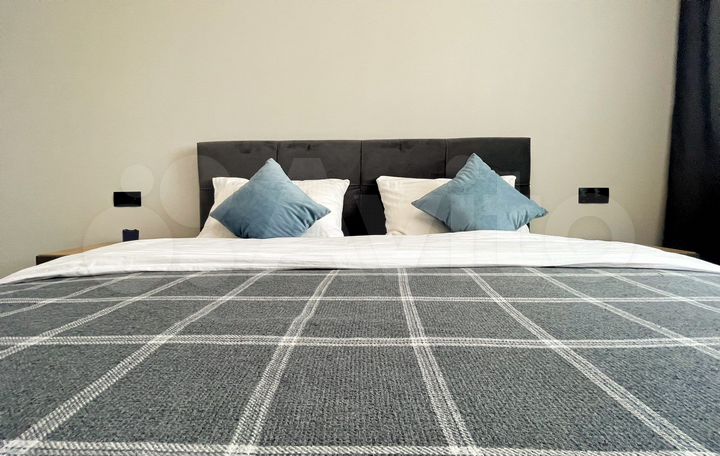 2-к. квартира, 75 м², 10/14 эт.