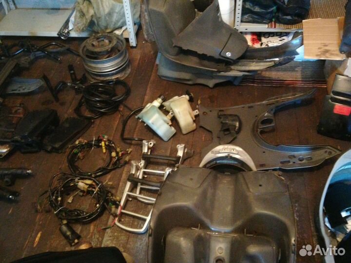 Запчасти Honda Iead