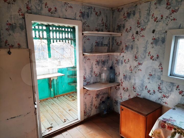 Дача 10 м² на участке 10 сот.