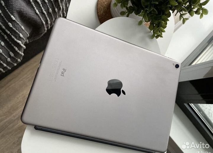 iPad Pro 9.7 256gb SIM