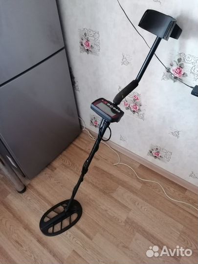 Металлоискатель fisher f44