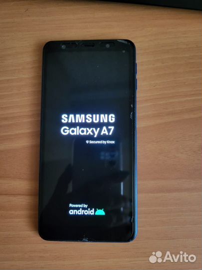 Samsung Galaxy A7 (2018), 4/64 ГБ
