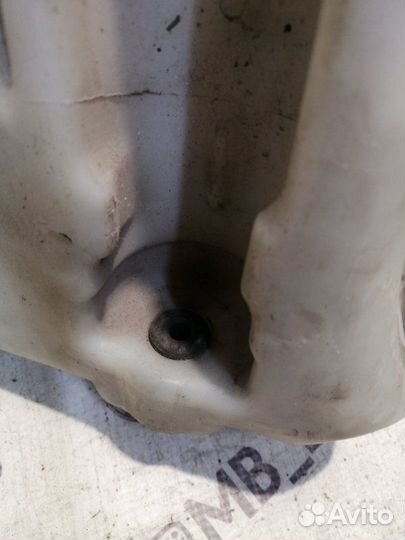 Бочок омыватея Mercdes Ml Gl W164 X164