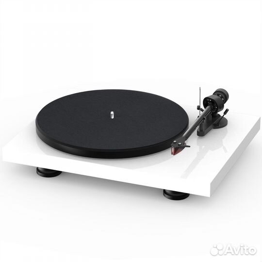 Pro-Ject Debut Carbon EVO (2M Red) Gloss White