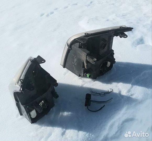 Фары форд транзит 2008-2013г.в