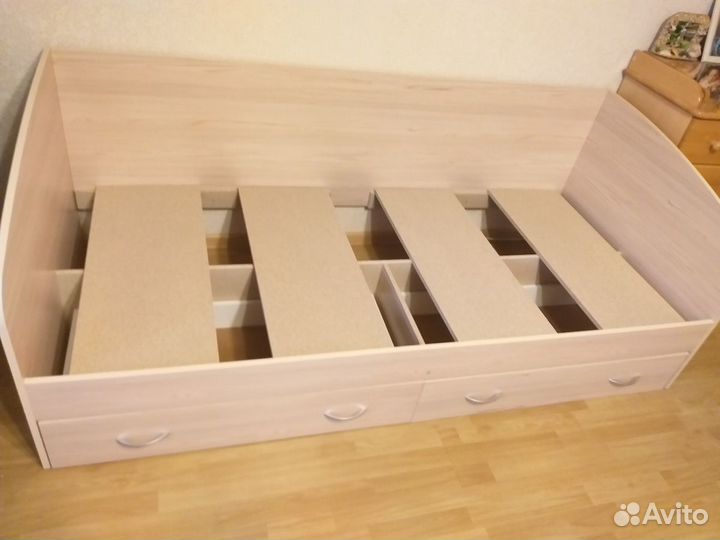 Сборщик мебели