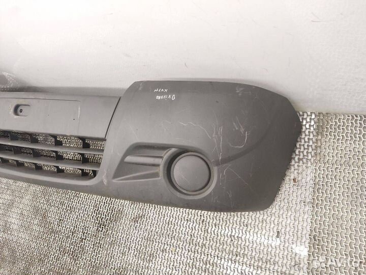 Бампер передний Opel Vivaro A рест. 2007 93855609