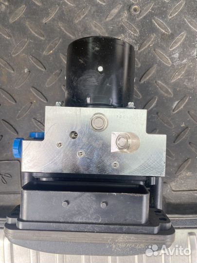 Блок ABS BMW X5 E70 3.0 D 3451 6788219-02