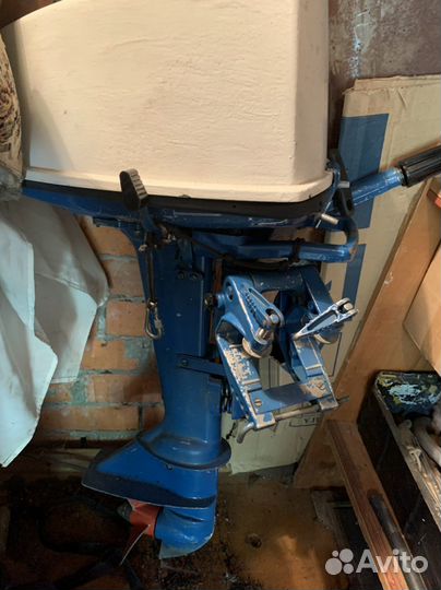 Лодочный мотор 