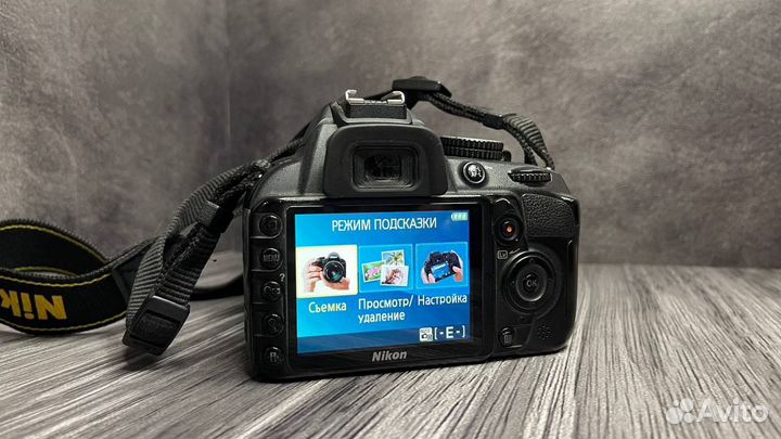 Зеркальный фотоаппарат