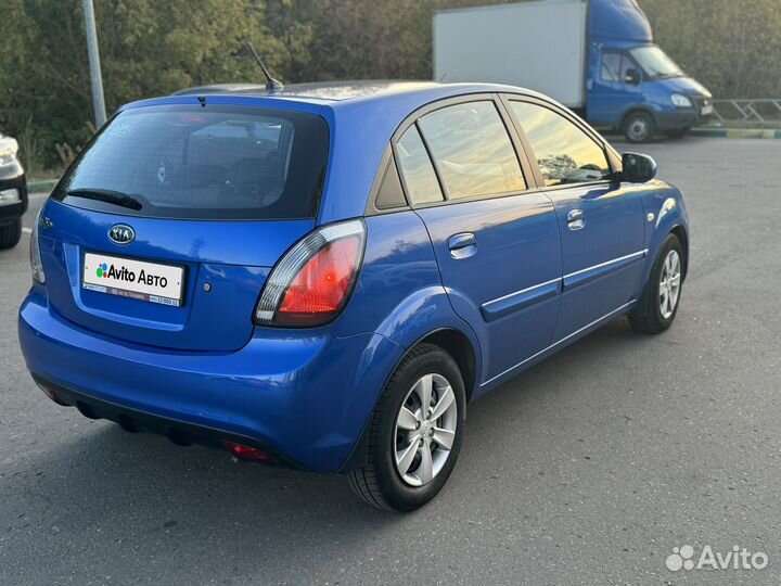 Kia Rio 1.4 AT, 2011, 125 000 км