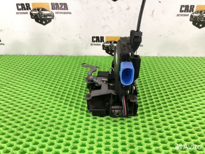 Замок двери задней правой R