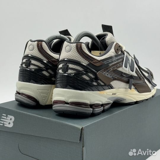 New balance 1906A