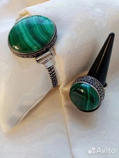 Украшения с малахитом