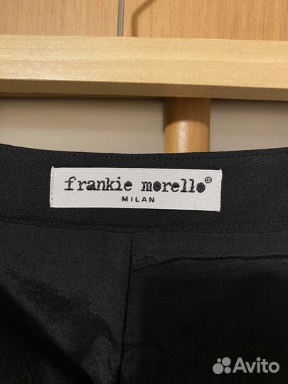 Классическая юбка Frankie Morello кружевом