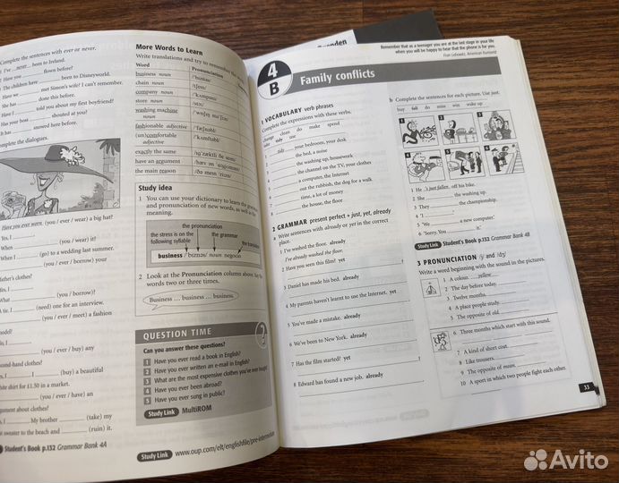 New english file oxford pre intermediate