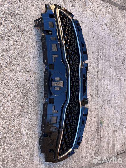 Решетка радиатора kia sportage 4