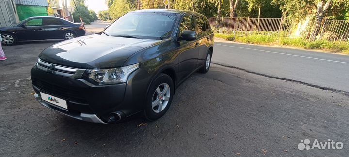 Mitsubishi Outlander 2.0 CVT, 2014, 120 000 км