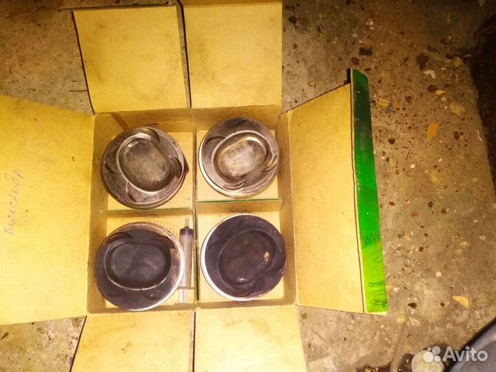 Поршня на Фольксваген Тигуан