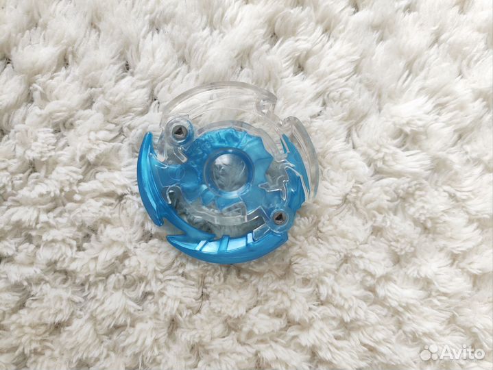 Бейблэйд берст (верхний слой)