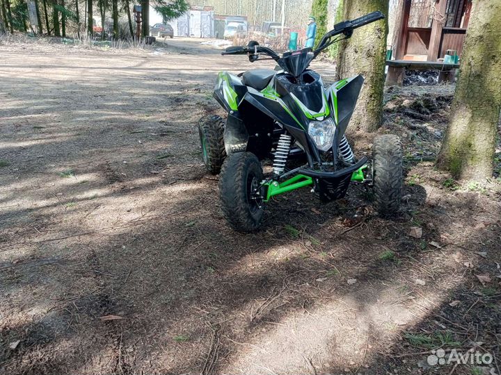 Детский квадроцикл на аккумуляторе бу