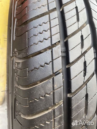 Uniroyal MS Plus 77 SUV 235/70 R18 96V