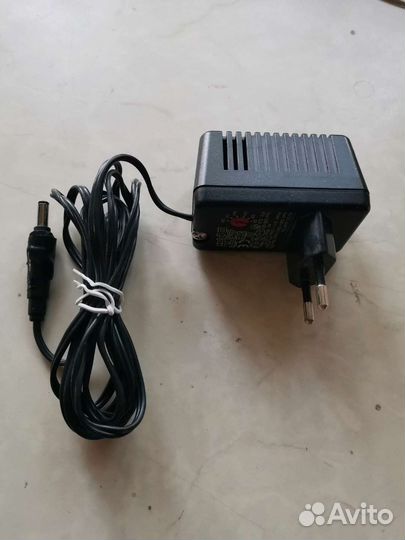 Блок питания универсальный Philips