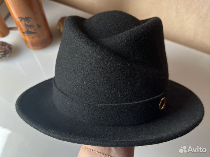 Шляпа фетровая женская