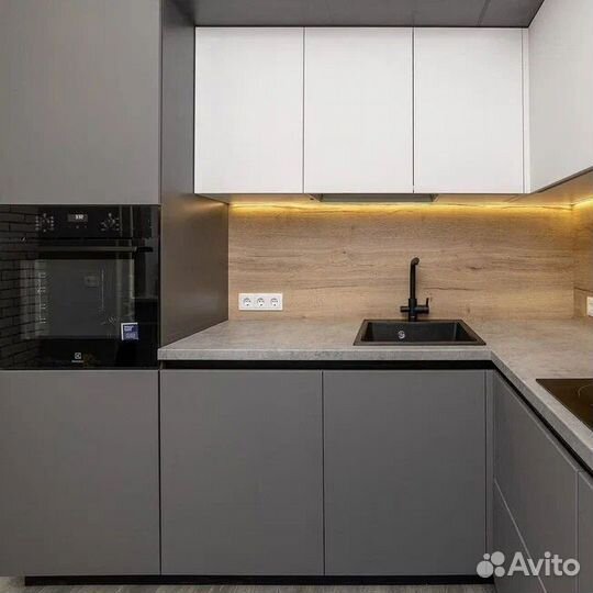 Кухонный гарнитур угловой