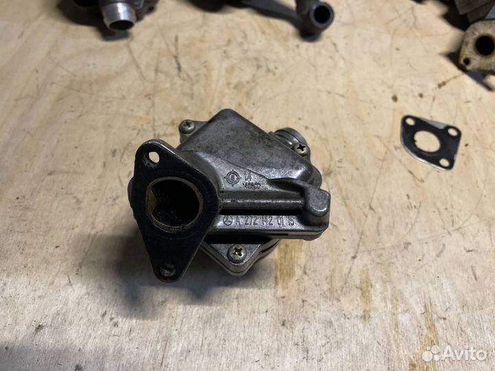 Клапан егр Mercedes M272, M273