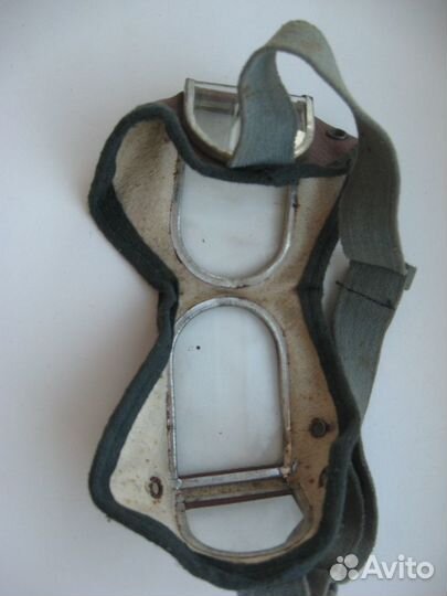 Прошл. век очки защитные применялись для мотоцикла