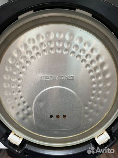 Мультиварка redmond