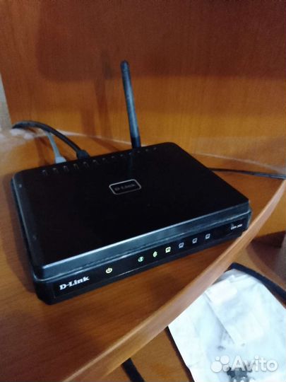 Wifi роутер d-link-dir 300