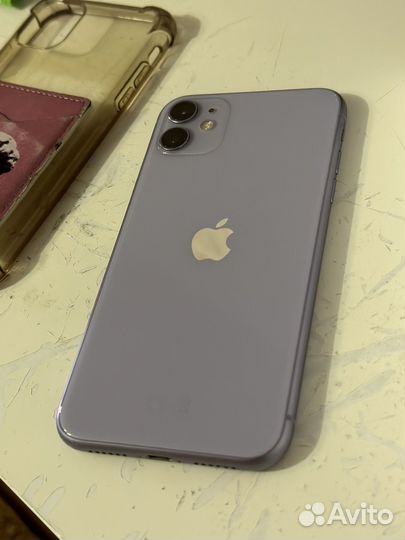 Телефон iPhone 11 128 gb