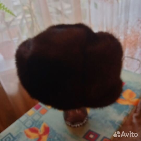 Норковая шапка мужская с козырьком